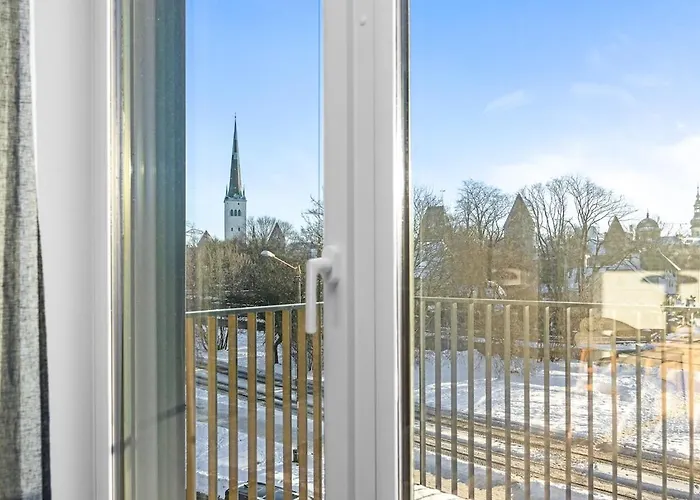 Appartamento New Modern Center With Old Town Views *